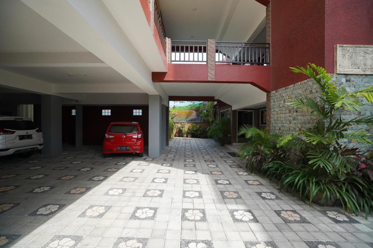 Oyo 2392 Nusa Dua Eling Inn מראה חיצוני תמונה