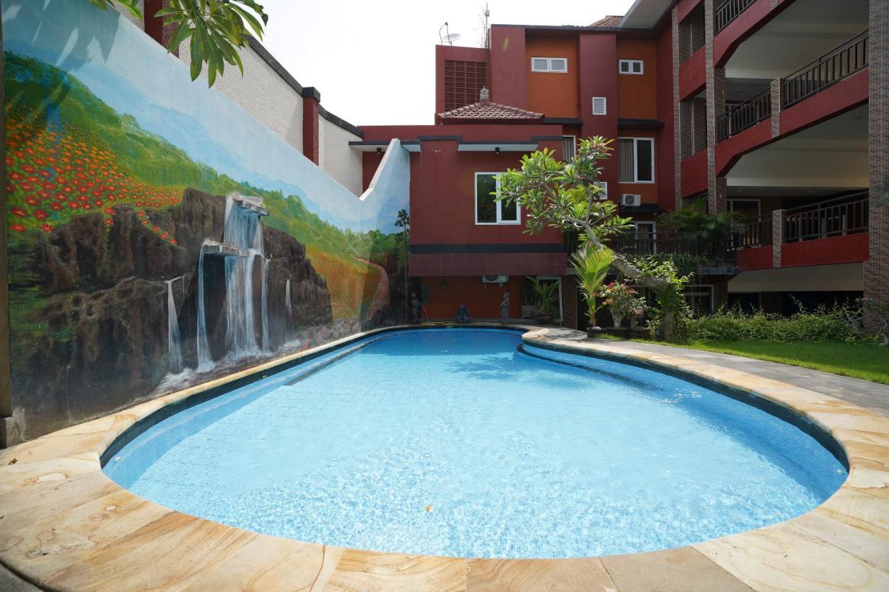 Oyo 2392 Nusa Dua Eling Inn מראה חיצוני תמונה