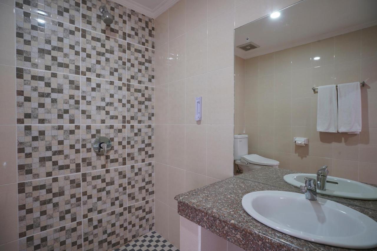 Oyo 2392 Nusa Dua Eling Inn מראה חיצוני תמונה
