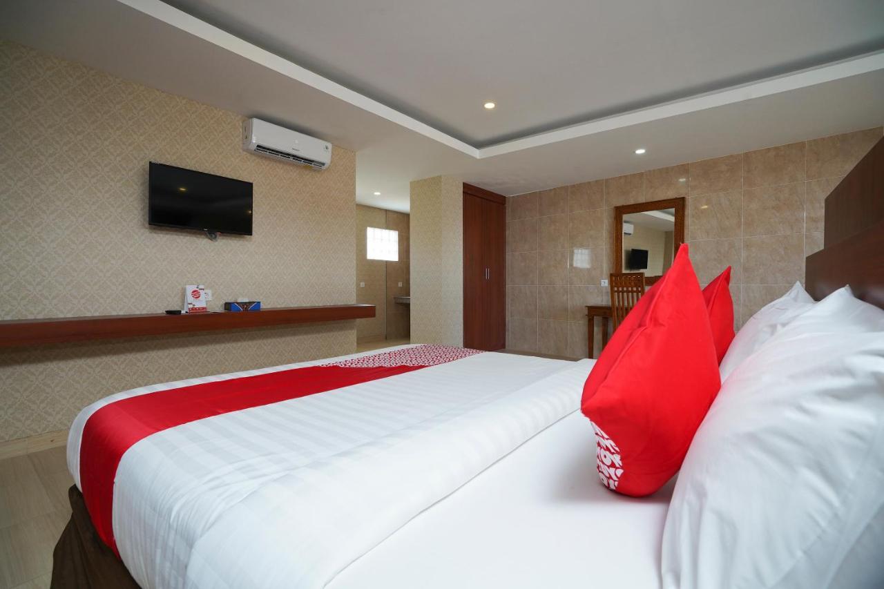 Oyo 2392 Nusa Dua Eling Inn מראה חיצוני תמונה